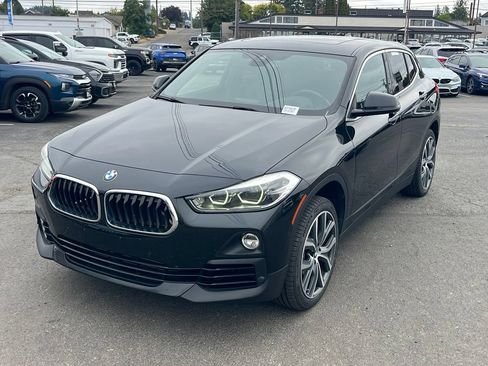 Used 2018 BMW X2 xDrive28i w/ Premium Package AWD/4WD image 3