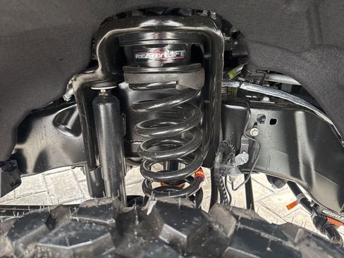 Used 2026 Ford F450 Platinum w/ FX4 Off-Road Package image 5