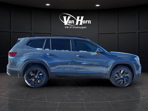 New 2026 Volkswagen Atlas SE image 56