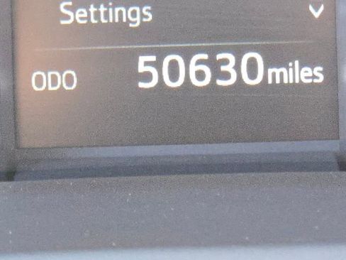 Used 2023 Toyota 4Runner SR5 Premium w/ Moonroof Package image 32