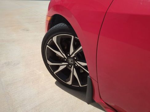 Used 2019 Honda Civic Si image 10