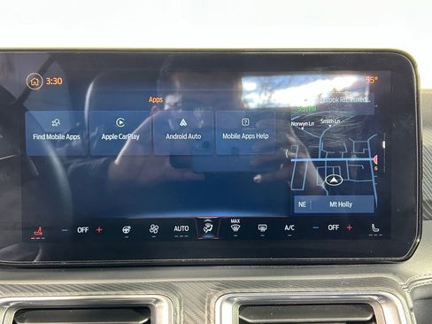 Used 2025 Ford Mustang GT Premium image 23