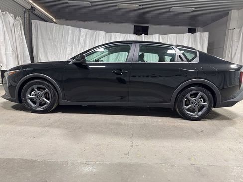 Used 2025 Kia K4 FWD image 4