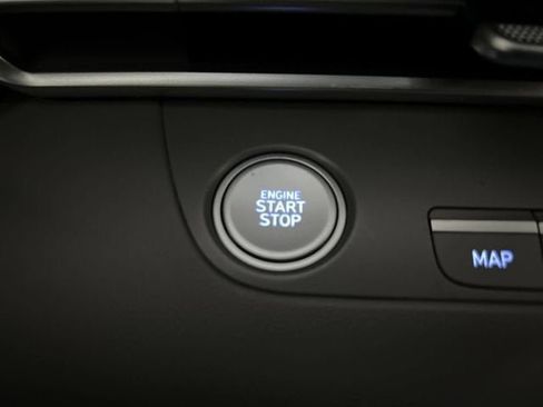 Used 2023 Hyundai Elantra SEL w/ Convenience Package FWD image 17