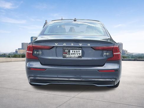 Used 2024 Volvo S60 B5 Core AWD/4WD image 4