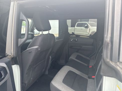 Used 2023 Ford Bronco Big Bend image 10