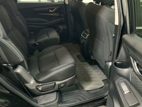 Used 2024 Subaru Ascent Premium w/ Convenience Package AWD/4WD image 17
