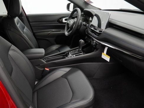 New 2026 Jeep Compass Latitude AWD/4WD image 34