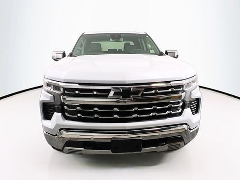 Certified 2026 Chevrolet Silverado 1500 LTZ AWD/4WD image 2