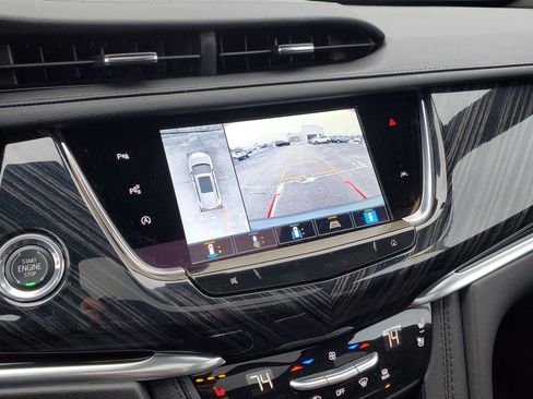 Certified 2024 Cadillac XT6 Premium Luxury w/ Technology Package AWD/4WD image 28