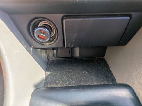 Used 2000 Toyota Camry FWD image 22