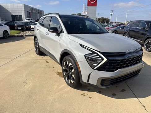 Used 2024 Kia Sportage X-Line w/ X-Line Premium Package image 8