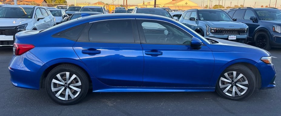 Used 2022 Honda Civic LX image 5