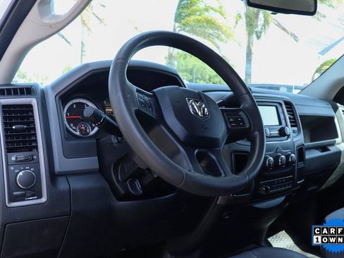 Used 2016 RAM 5500 Tradesman w/ Chrome Appearance Group image 17