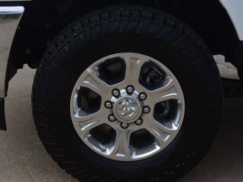 Used 2024 RAM 2500 Big Horn image 9