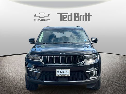 Used 2022 Jeep Grand Cherokee Limited RWD image 2