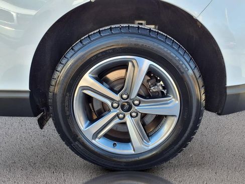 Used 2024 Ford Edge SEL w/ Convenience Package image 31