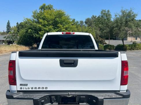 Used 2013 Chevrolet Silverado 2500 W/T AWD/4WD image 6