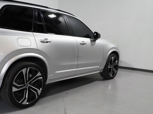 Used 2022 Volvo XC90 T8 R-Design w/ Advanced Package image 54