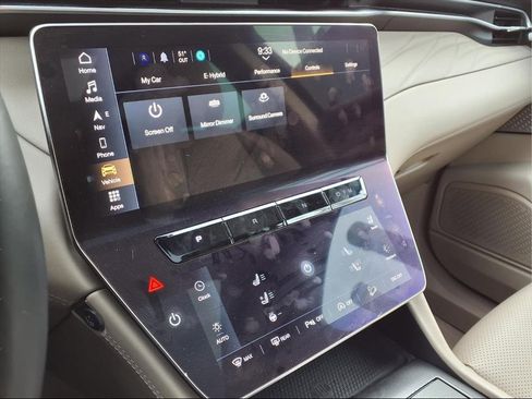 Used 2023 Maserati Grecale GT image 20