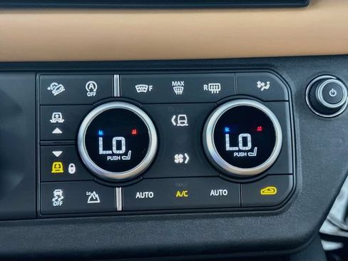 Used 2024 Land Rover Defender 110 Carpathian Edition AWD/4WD image 16