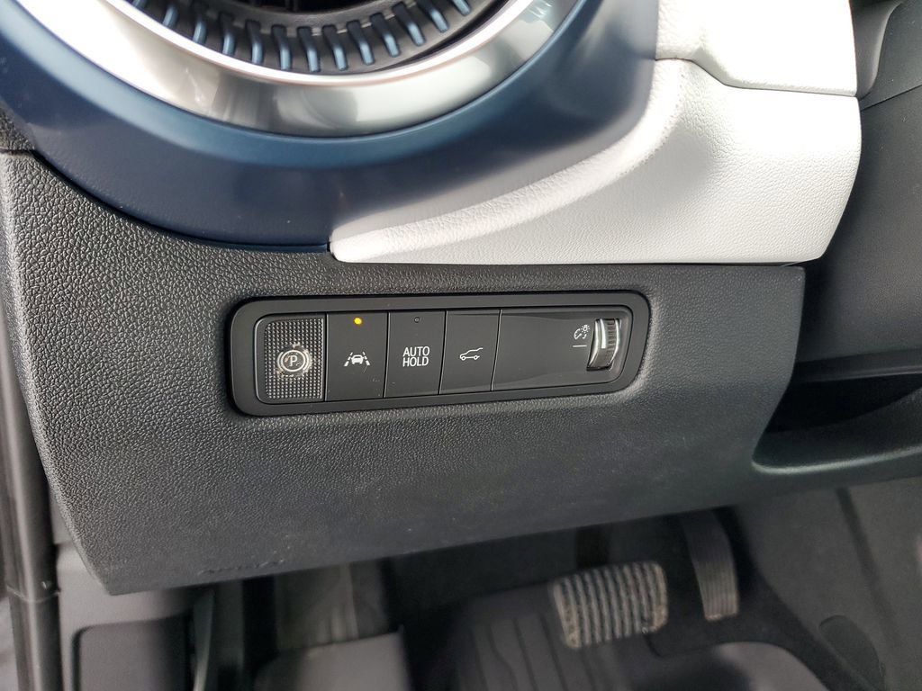 New 2026 Chevrolet Equinox EV LT FWD image 18