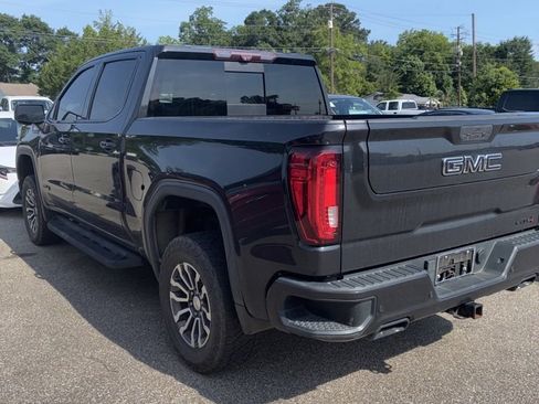 Used 2020 GMC Sierra 1500 AT4 w/ AT4 Premium Package AWD/4WD image 2