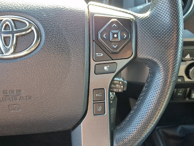 Used 2021 Toyota Tacoma TRD Off-Road w/ Technology Package AWD/4WD image 21