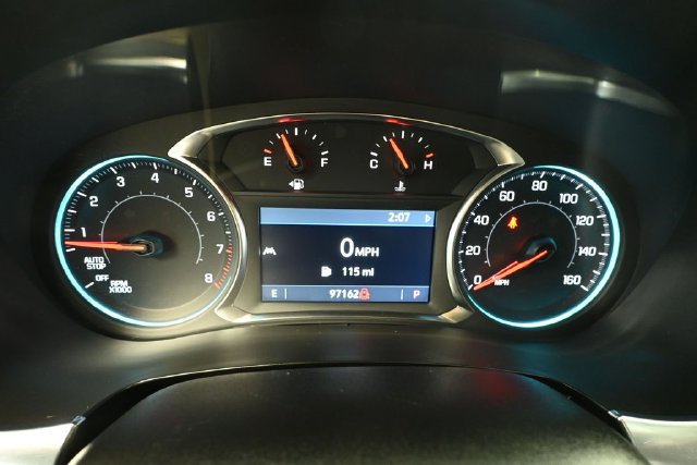 Used 2023 Chevrolet Traverse LT AWD/4WD image 23