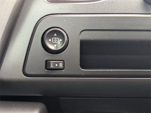 Used 2019 Chevrolet Corvette Stingray Coupe w/ Carbon Flash Badge Package image 15