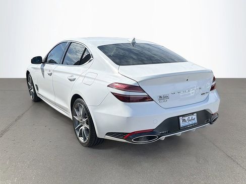 Used 2022 Genesis G70 3.3T image 7