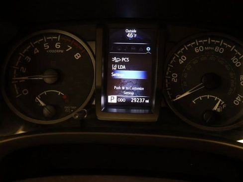 Certified 2020 Toyota Tacoma TRD Sport w/ TRD Premium Sport Package image 17