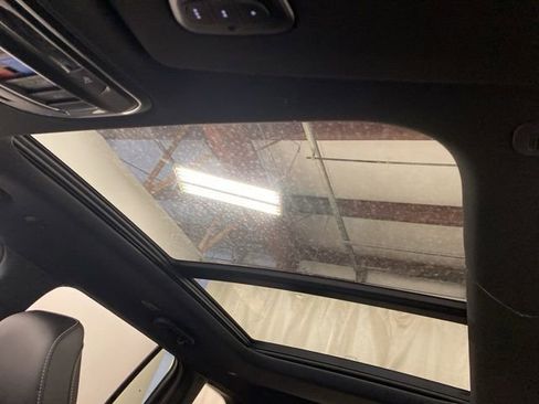 New 2025 Jeep Grand Cherokee Limited image 17