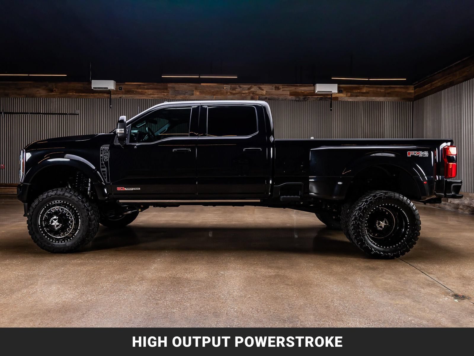 Used 2025 Ford F450 Platinum w/ FX4 Off-Road Package AWD/4WD image 5