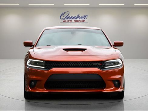 Used 2020 Dodge Charger R/T w/ Plus Group RWD image 9