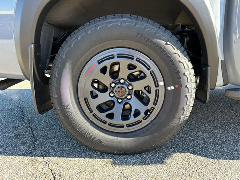 New 2026 Nissan Frontier Pro-X w/ Pro-X Convenience Package image 17