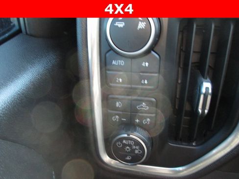 Used 2019 Chevrolet Silverado 1500 LT Trail Boss image 26