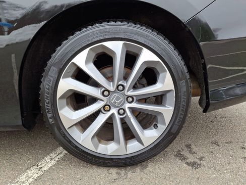 Used 2015 Honda Accord EX-L image 9