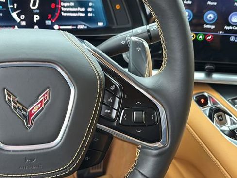 Used 2023 Chevrolet Corvette Stingray Premium Conv w/ Z51 Performance Package image 21