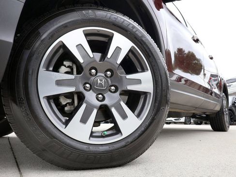 Used 2017 Honda Ridgeline RTL-E image 25