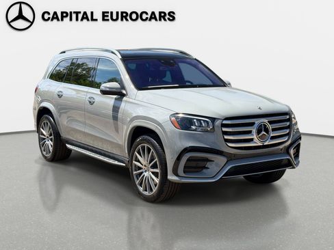 New 2026 Mercedes-Benz GLS 580 4MATIC image 3