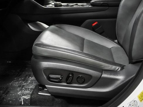 Certified 2023 Lexus RZ 450e Premium w/ Technology Package image 11