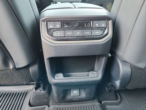 Used 2026 Lexus TX 500h AWD w/ Technology Package image 30