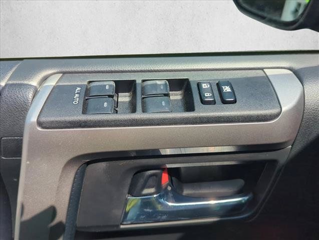 Used 2018 Toyota 4Runner SR5 RWD image 10