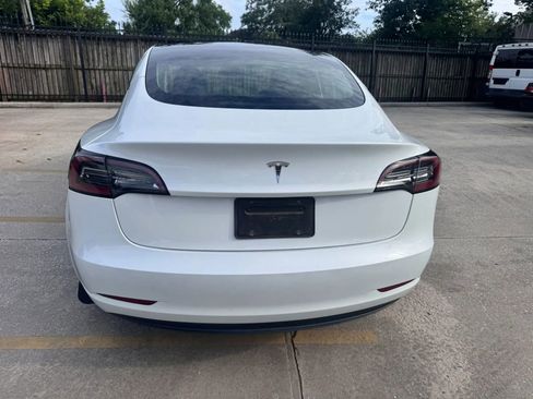 Used 2023 Tesla Model 3 Standard Range RWD image 5
