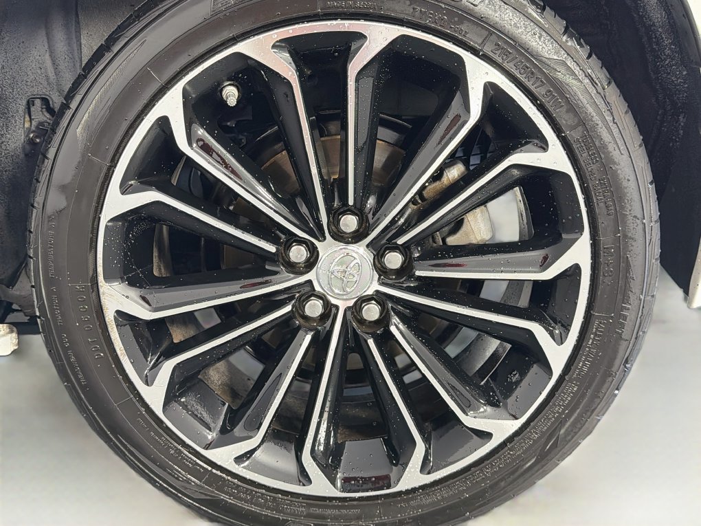 Used 2015 Toyota Corolla S FWD image 30