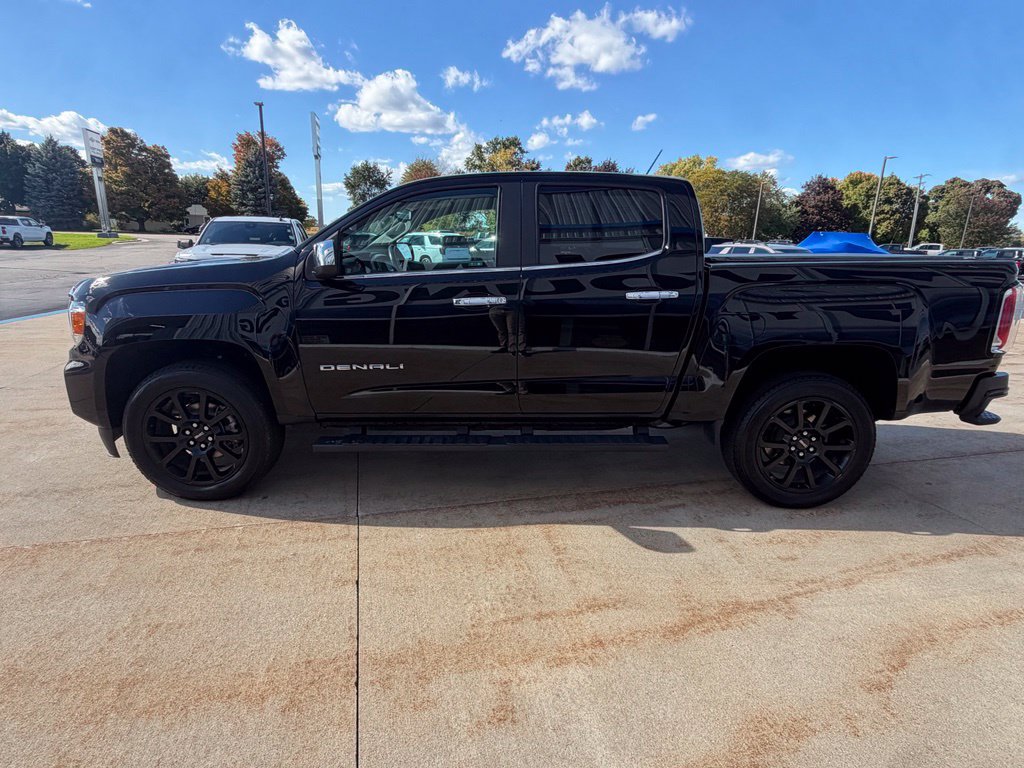Used 2022 GMC Canyon Denali w/ Denali Black Edition Package AWD/4WD image 6