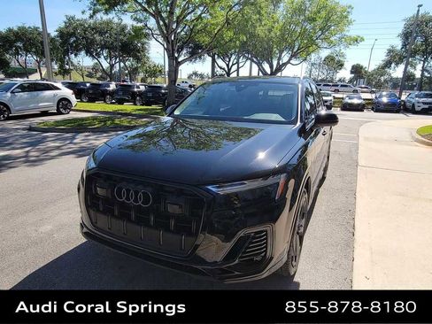 Certified 2025 Audi Q7 3.0T Premium Plus AWD/4WD image 14