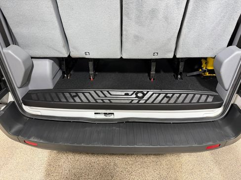 Used 2016 Ford Transit 350 XL RWD image 22