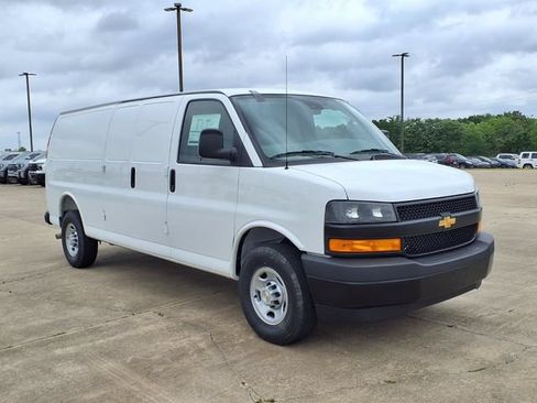 New 2026 Chevrolet Express 2500 Extended w/ Driver Convenience Package RWD image 2